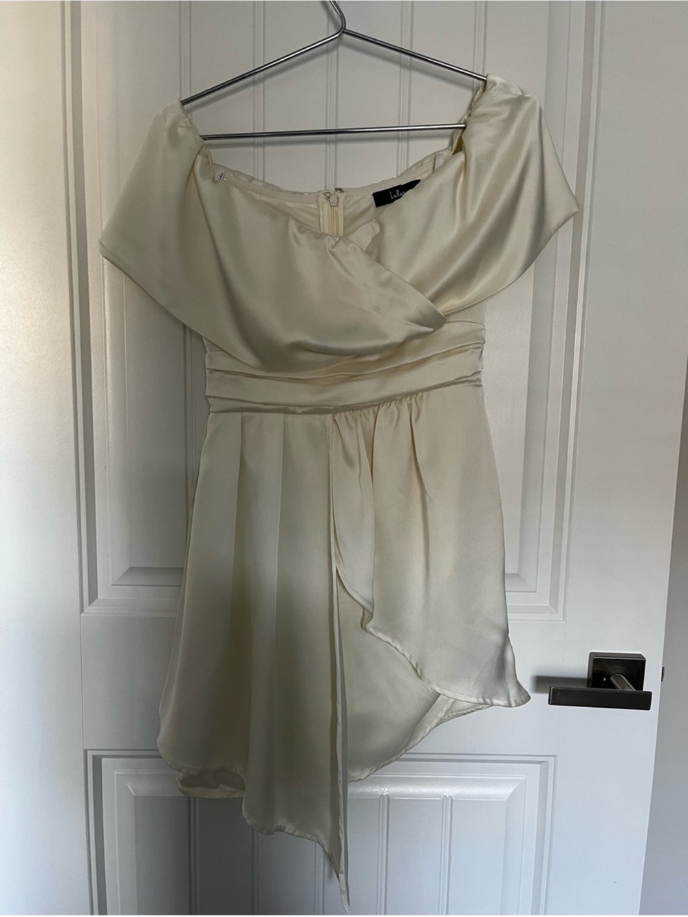 Lulu's Ivory Off-the-Shoulder Short Wedding Dress - Picture 6 of 11